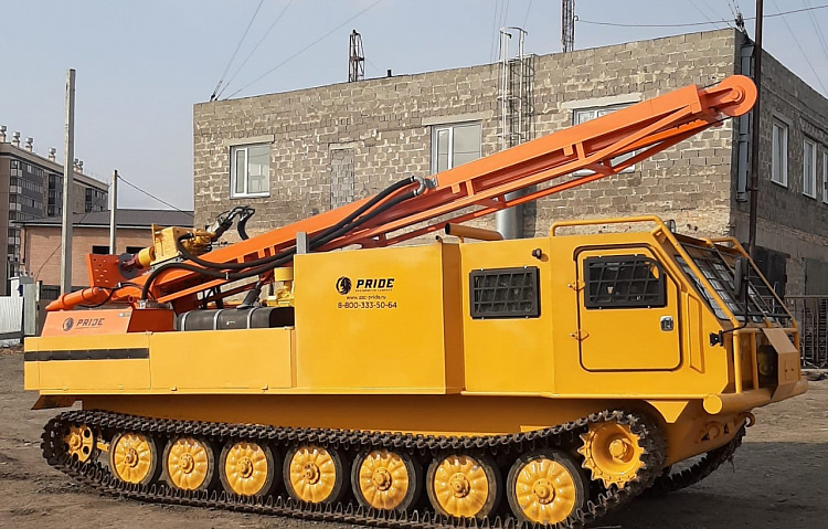 Буровая установка УРБ 2А2 на базе МТЛБ