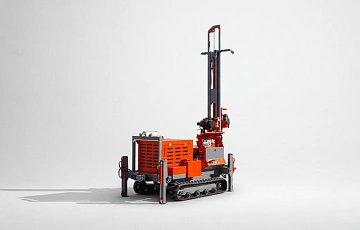 TITAN 60 